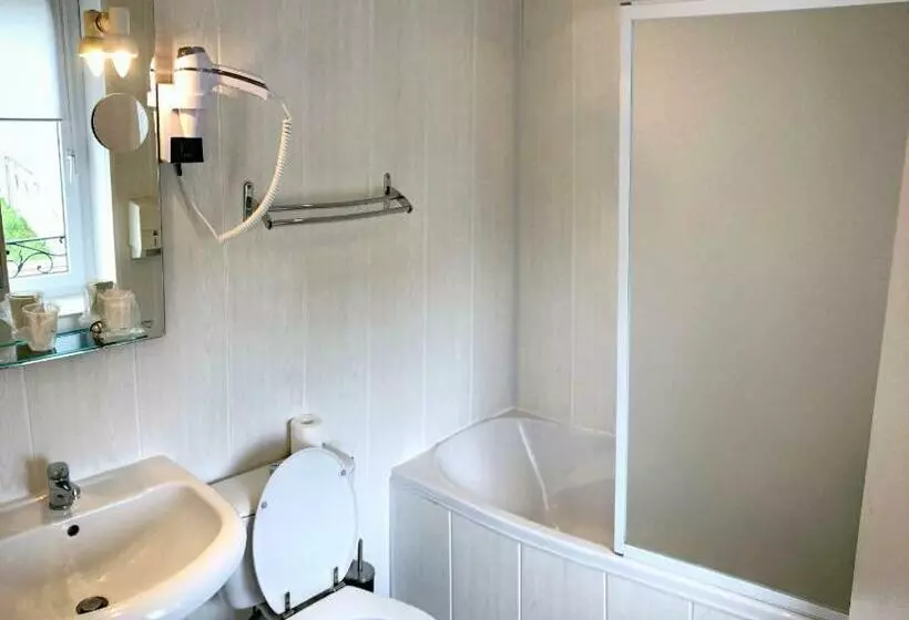 هتل Le Relais Montois