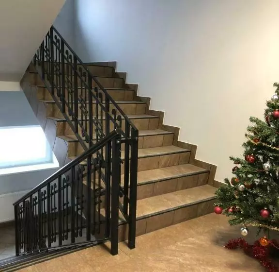 مُتل Hostel Laurita