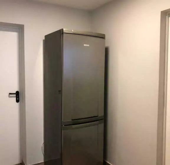 مُتل Hostel Laurita