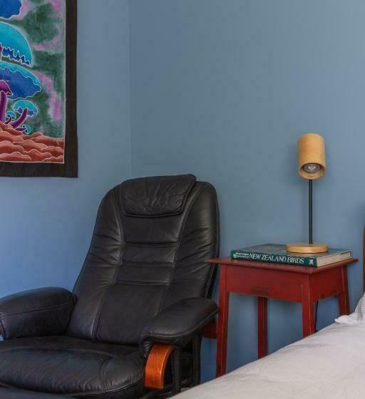 بنسيون Blue Moon