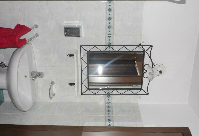 פנסיון Piazza Castello