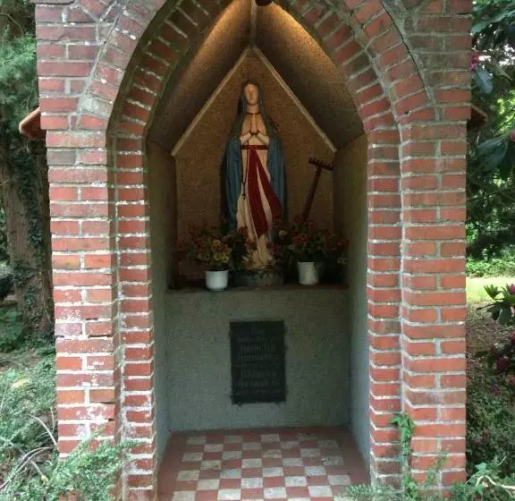 Majatalo Ponnies Haus