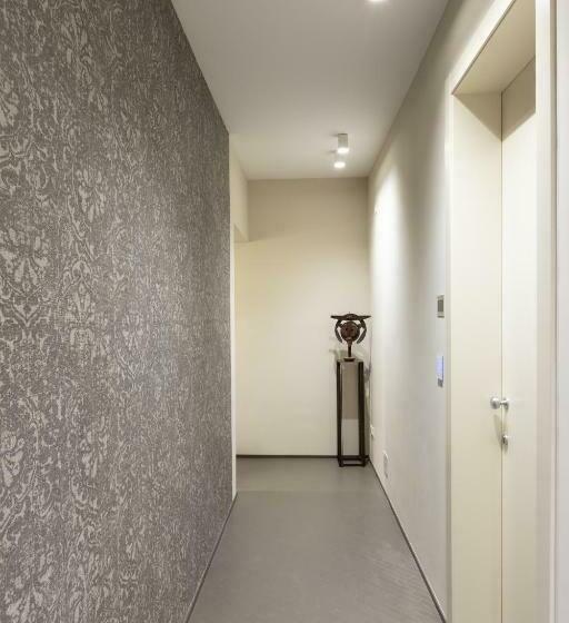 پانسیون Salina Luxury Suites