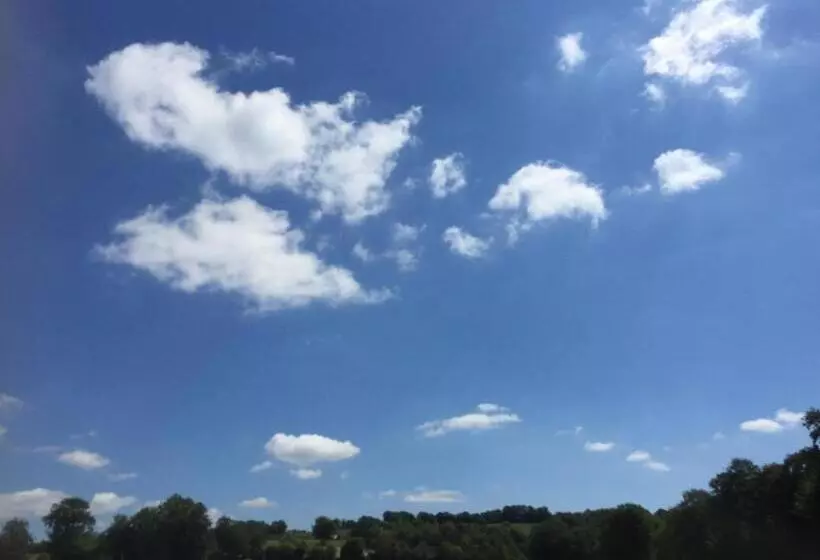 Bed and Breakfast La Blanche Roche