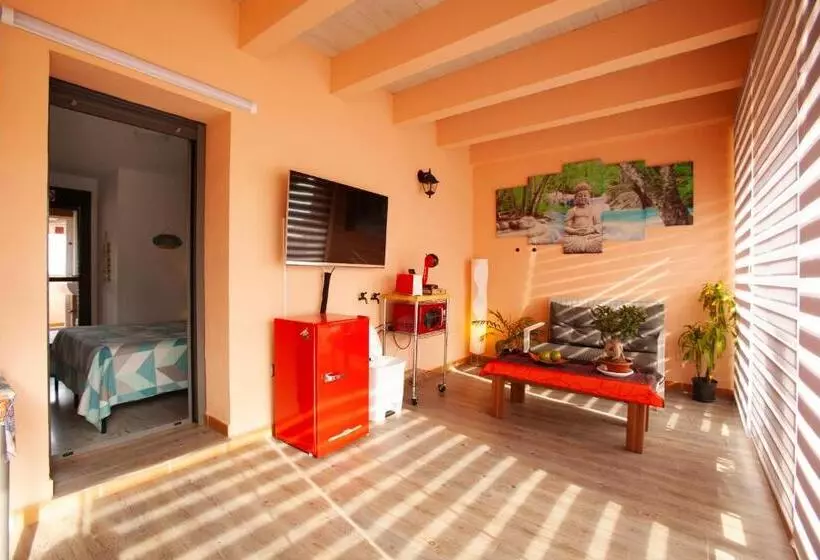 Aamiaismajoitus (B&B) Suites Beach Nature