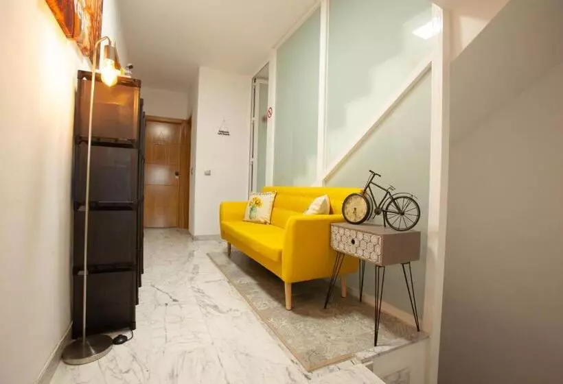 Aamiaismajoitus (B&B) Suites Beach Nature