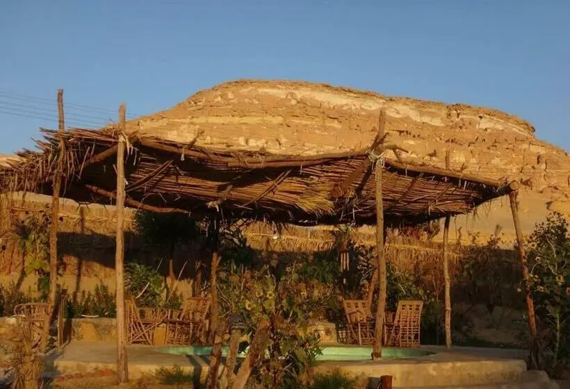هتل Mountain Camp Ali Khaled