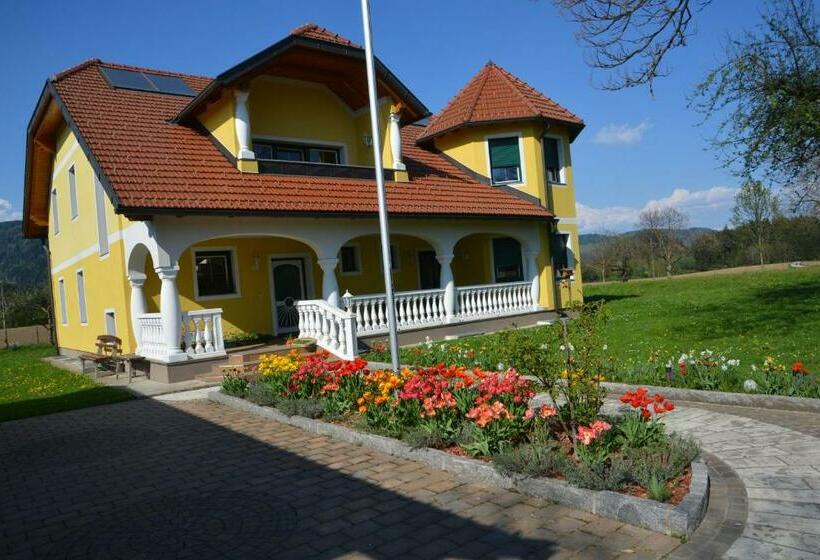 Отель Privatzimmer Marina