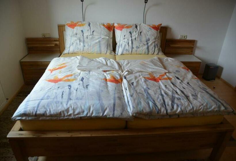 Отель Privatzimmer Marina