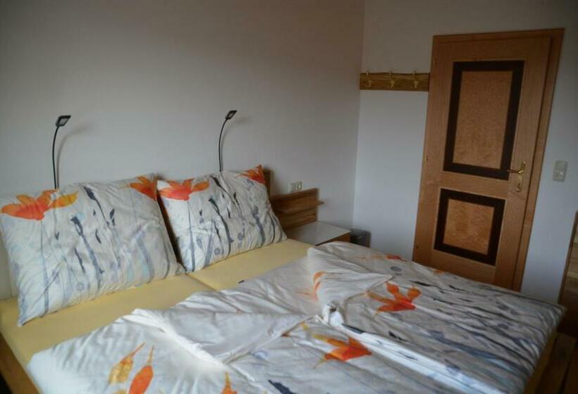 Отель Privatzimmer Marina