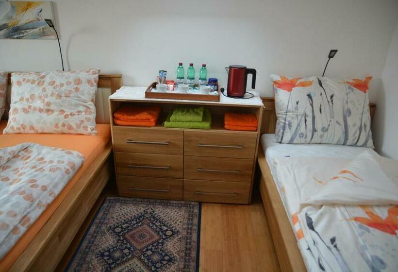 Отель Privatzimmer Marina