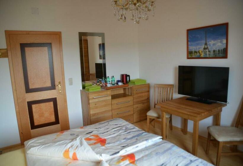 Отель Privatzimmer Marina