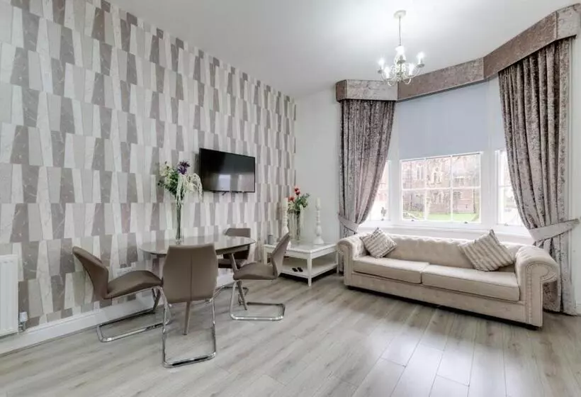 هتل Rst Rodney Street