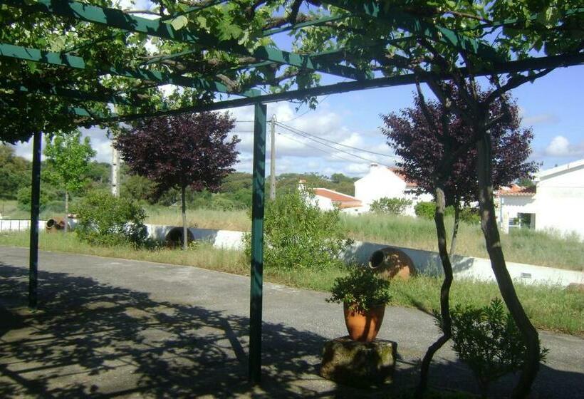 هتل Tapada Da Beirã