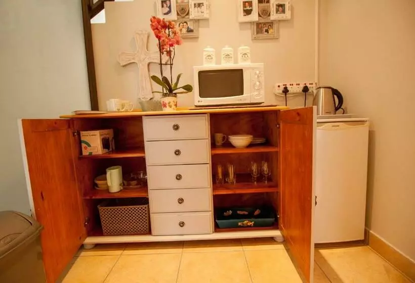 Majatalo Froggy Bay Is The Best All The Way!