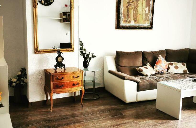 펜션 Guesthouse City Hall