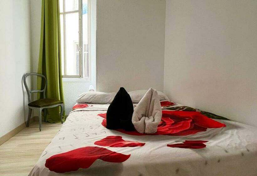 펜션 Guesthouse City Hall