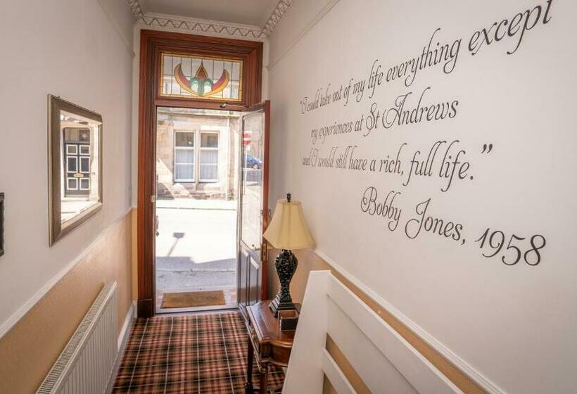 Majatalo Lorimer House