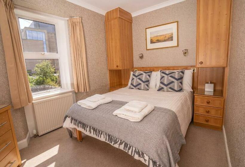 Majatalo Lorimer House