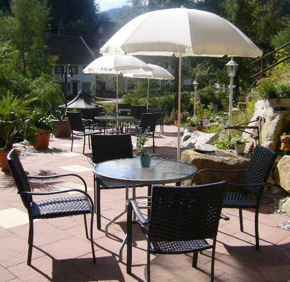 Adieu Alltag: Pension Oesterle Im Schwarzwald