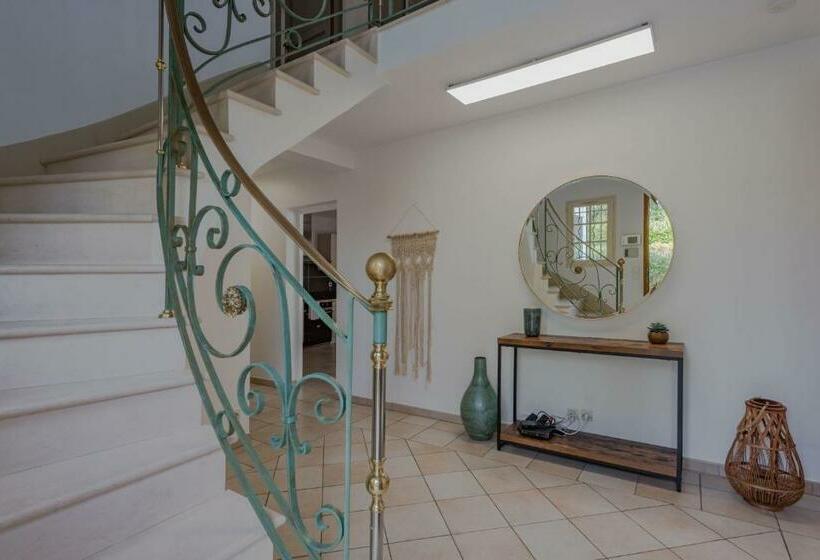 민박 Pool House In Disneyland Bmyguest