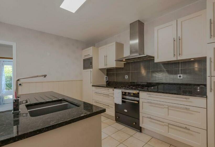 민박 Pool House In Disneyland Bmyguest