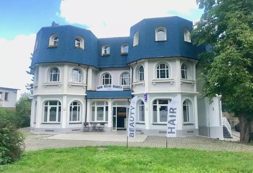 ホテル Grandlux Villa & Spa