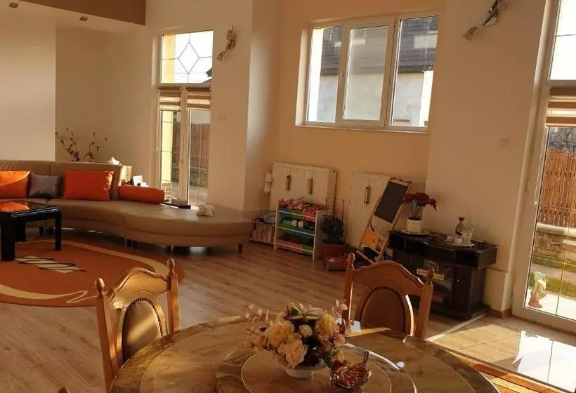 Majatalo Bonton Rooms