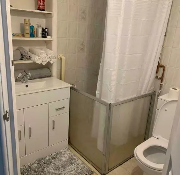 ペンション Debbie’s Digs