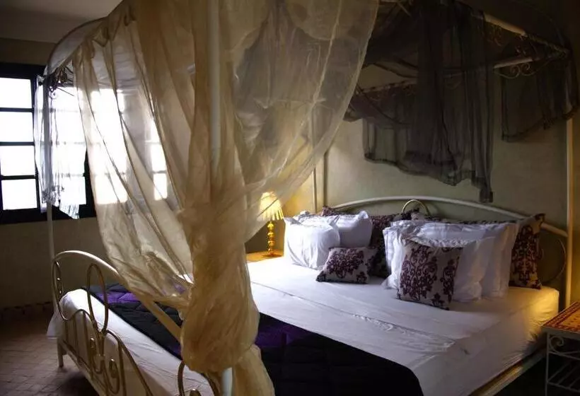 Lomakeskus Villa Thaifa