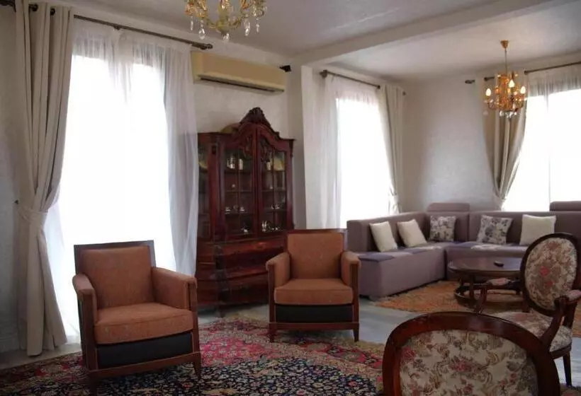 Lomakeskus Villa Thaifa