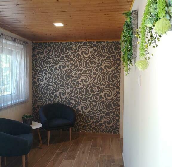 مبيت وإفطار Anna Lak