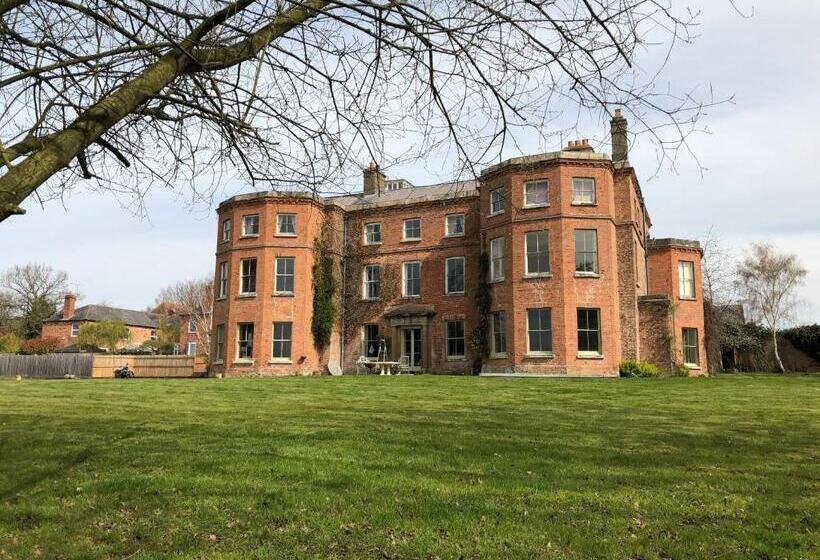 住宿加早餐  Caynham Court