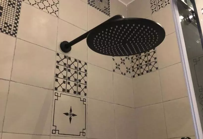 تختخواب و صبحانه Locus Pendinelli Trani