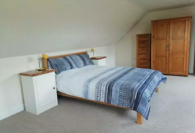 Aamiaismajoitus (B&B) The Oaklodge