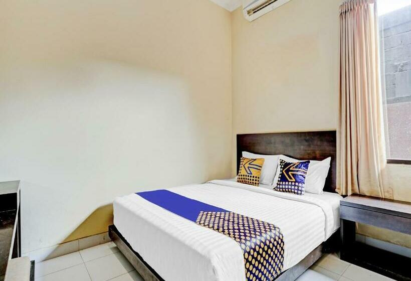 ホテル Spot On 90574 Pondok Anjani