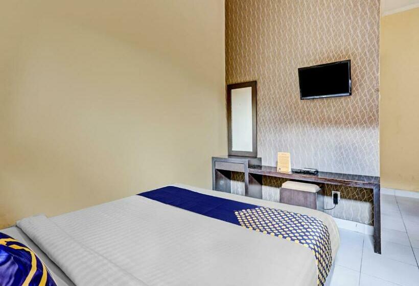 ホテル Spot On 90574 Pondok Anjani