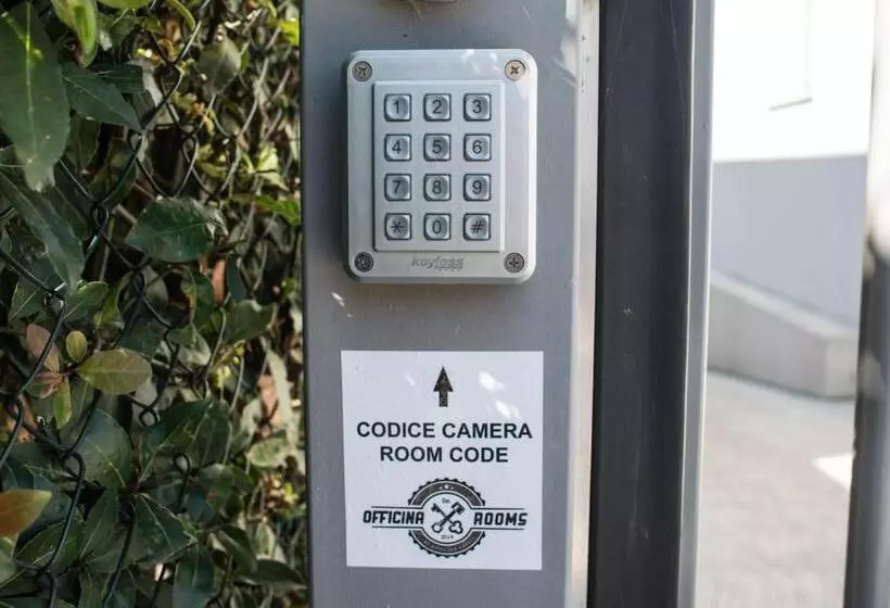 پانسیون Officina Rooms