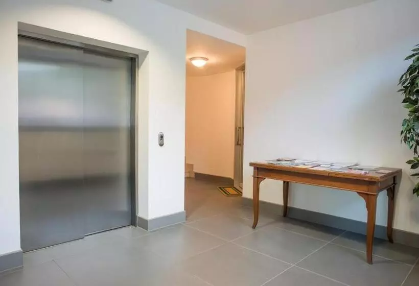 پانسیون Officina Rooms