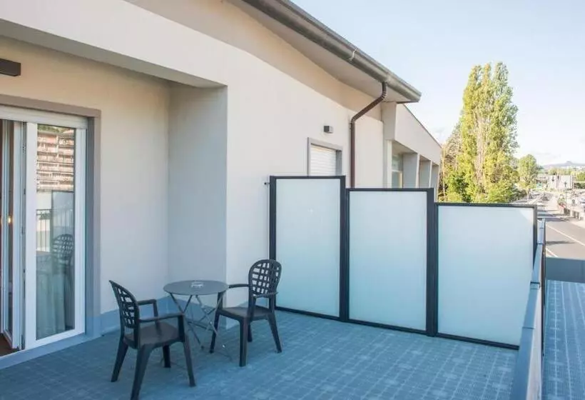 پانسیون Officina Rooms