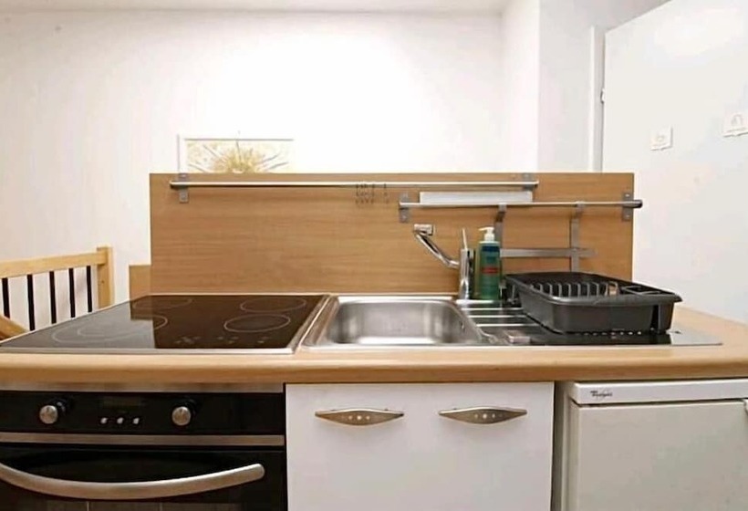 호스텔 Favoritenrooms