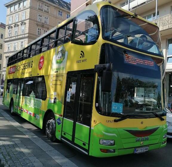 호스텔 Favoritenrooms