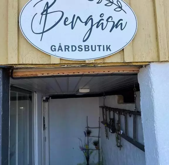 Aamiaismajoitus (B&B) Bergåsa Bed & Kitchen Drängsered