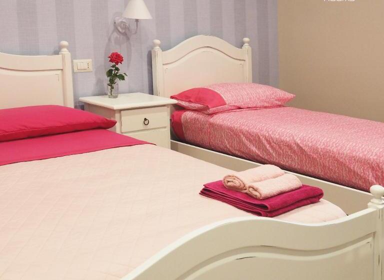 تختخواب و صبحانه Rubilia Rooms Pompei