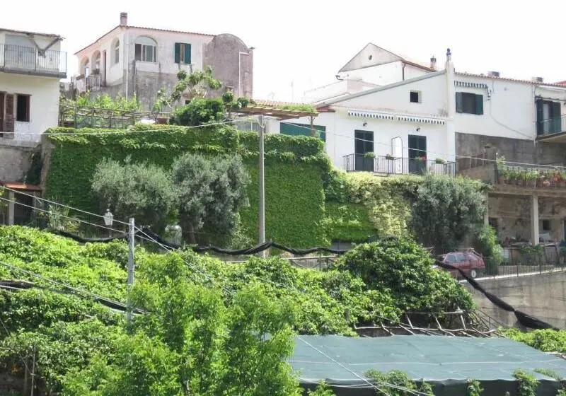 Dint A Torre Bed And Breakfast