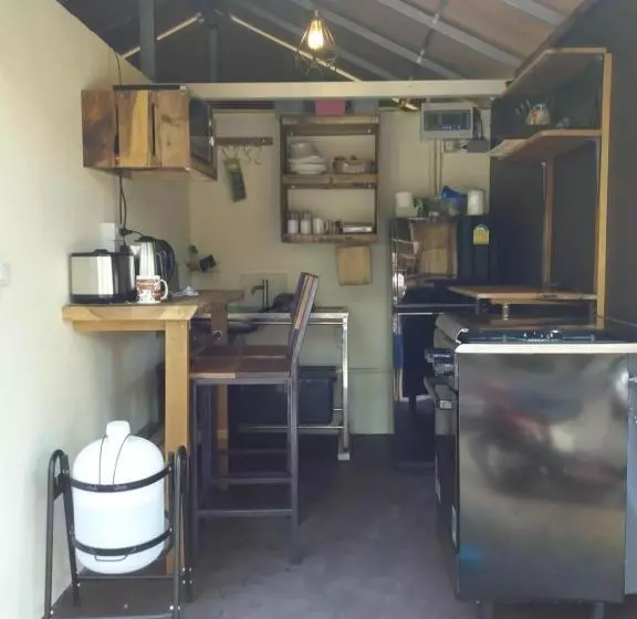 Hotelli Seacroft Bamboo Village