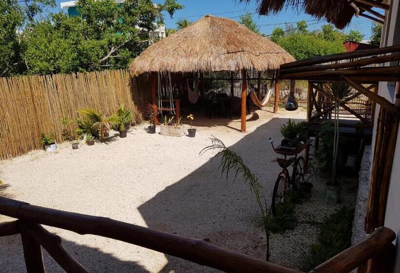 פנסיון Encantaluna