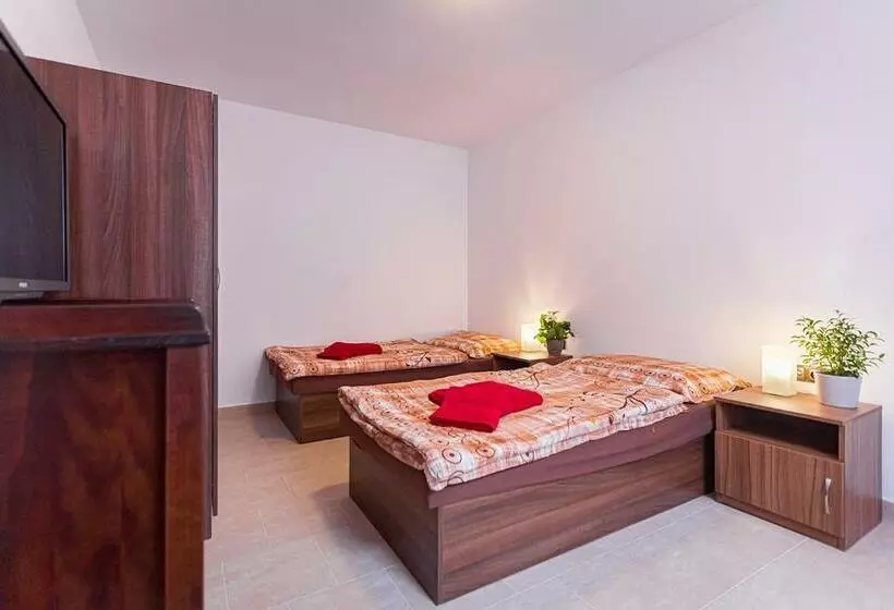 Majatalo Penzion Rita