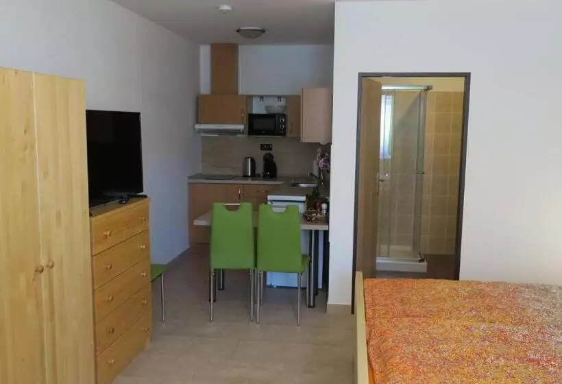 Majatalo Penzion Rita