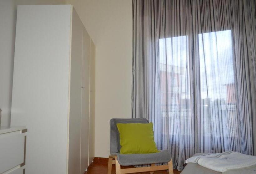 پانسیون White Beach Le Castella